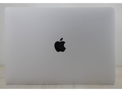 Apple MacBook Pro