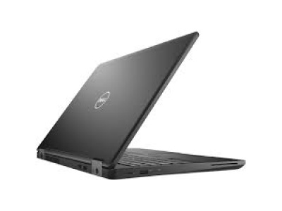 Dell Precision 3520 15.6″ FHD Refurbished Grade A (I7-7820HQ/32GB/256GB SSD/‎Intel HD/W10 PRO)