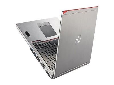 Fujitsu LifeBook U745 14" Refurbished Grade A (I5-5200U/8GB/128GB SSD/HD GRAPHICS 5500/W10 PRO)